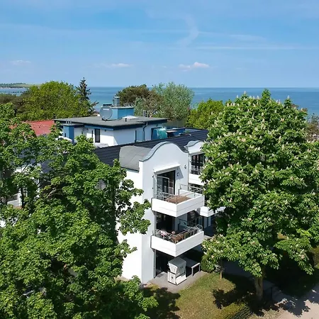 Strandvilla Niklot 02 Lejlighed *